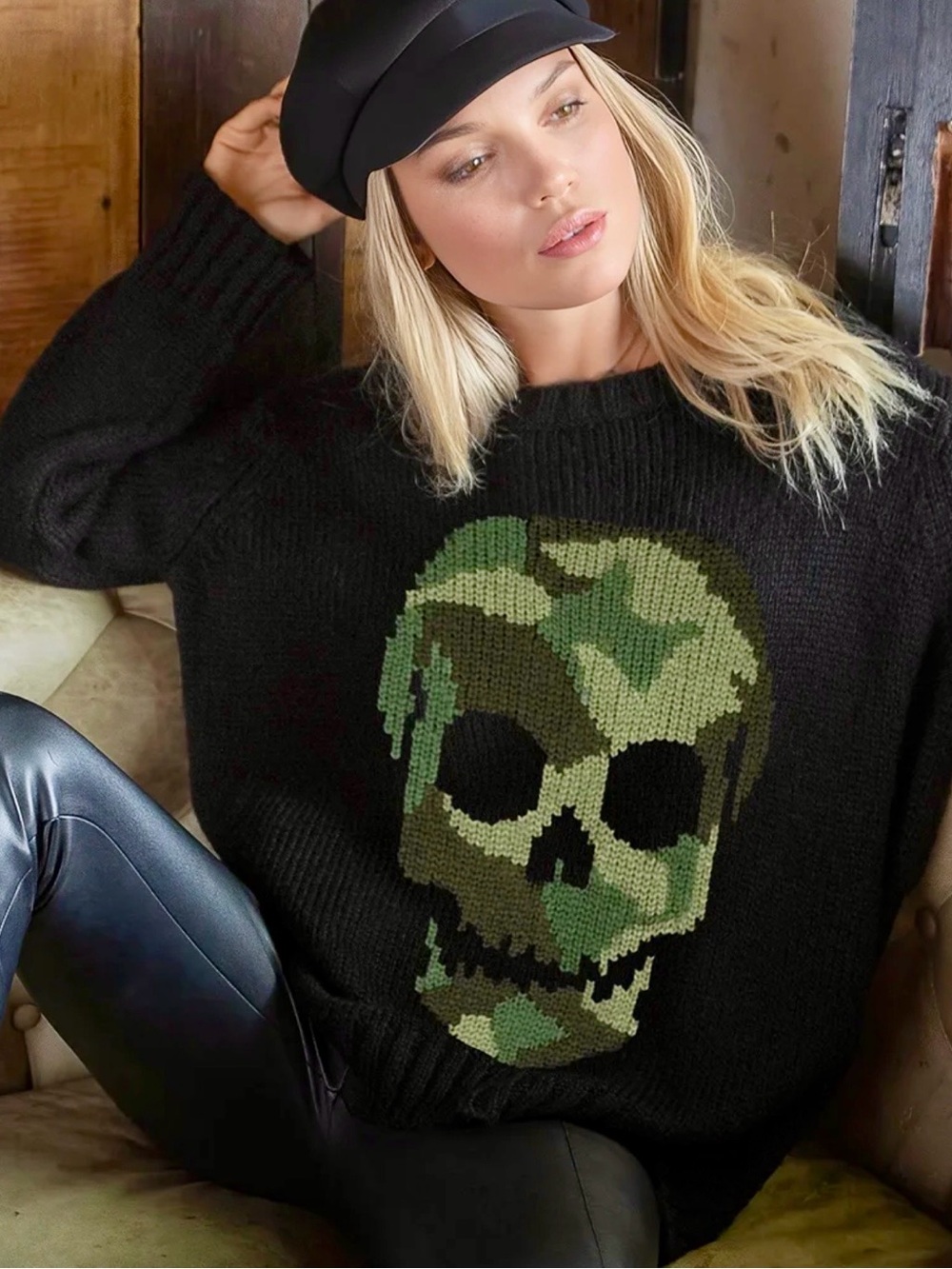 Wooden Ships/Black Crewneck Sweater with Camo Skull on Front/NWT! NEVER WORN! XL